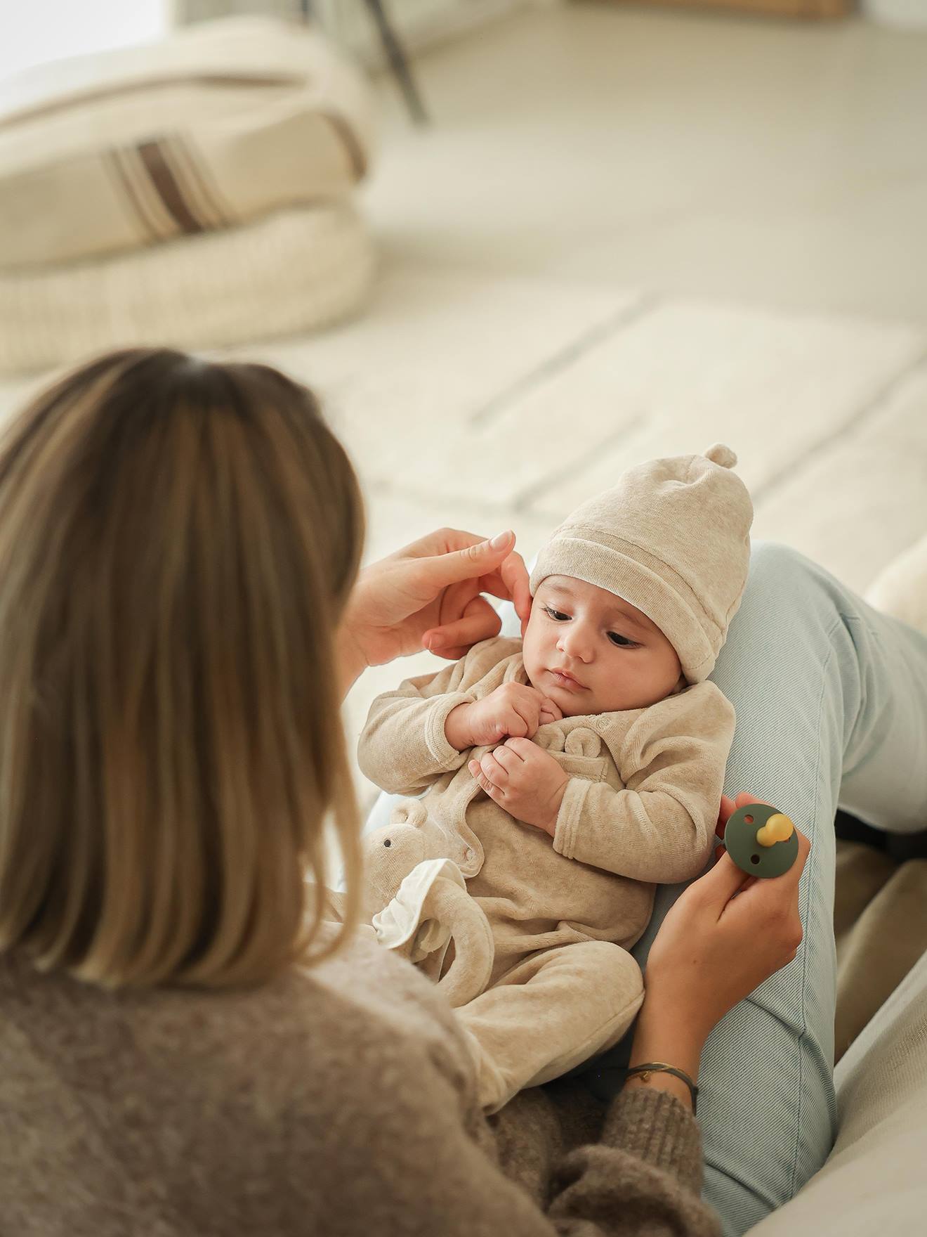 Gepersonaliseerde ENVIE DE FRAISE babypakje voor jongens en meisjes gemêleerd beige afbeelding