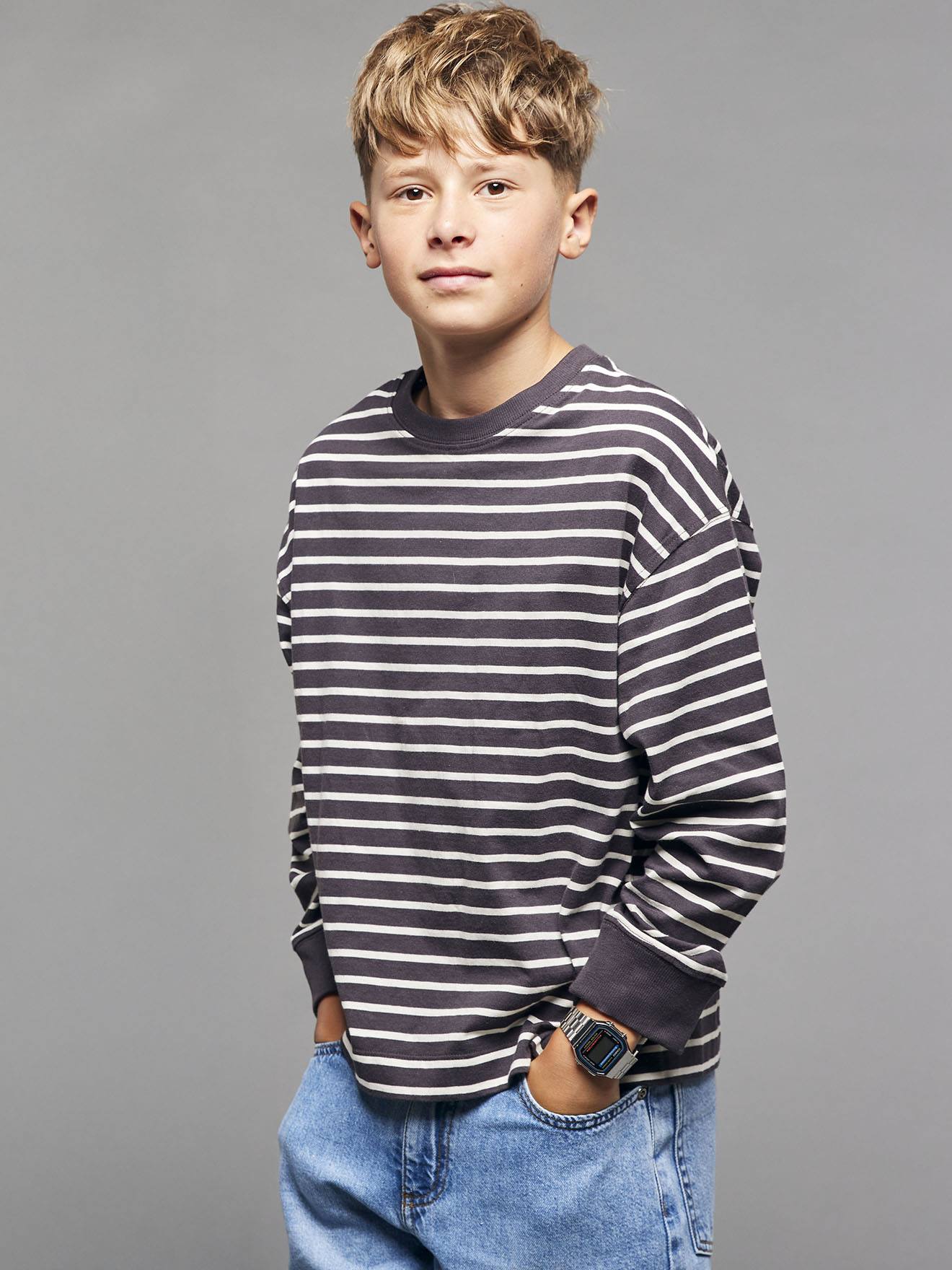 Gestreept T-shirt jongens JONEN antraciet afbeelding