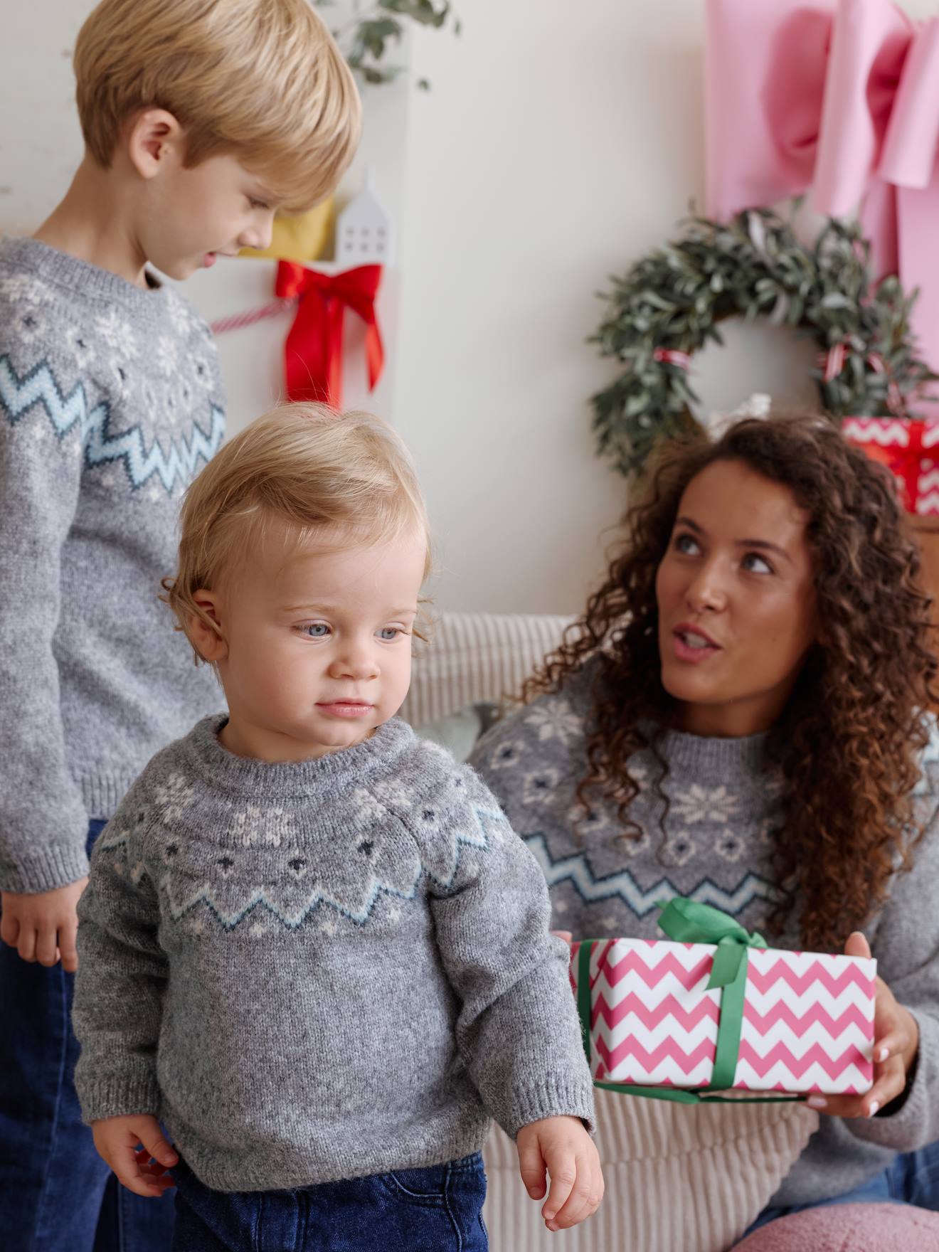 Kersttrui jacquard voor jongens familie capsule gemêleerd grijs afbeelding