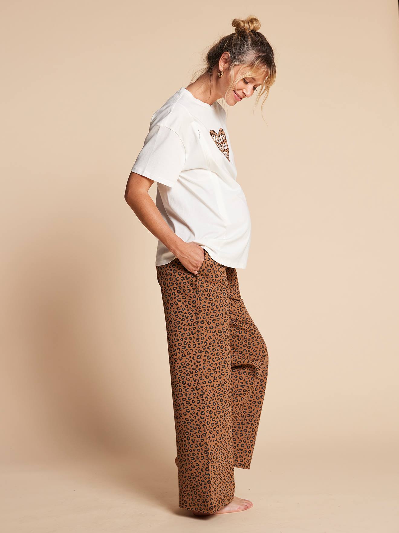 Pyjama set 2-delig luipaard zwangerschap en borstvoeding ENVIE DE FRAISE taupe afbeelding