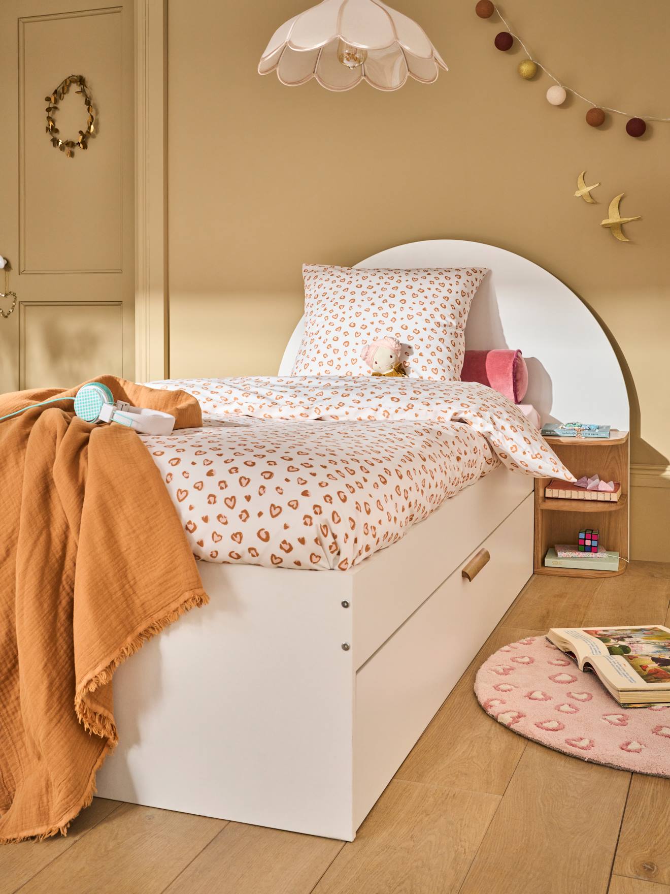 Kinderbed 90x190cm met opbergruimtes + omkeerbaar nachttafel Japi wit afbeelding