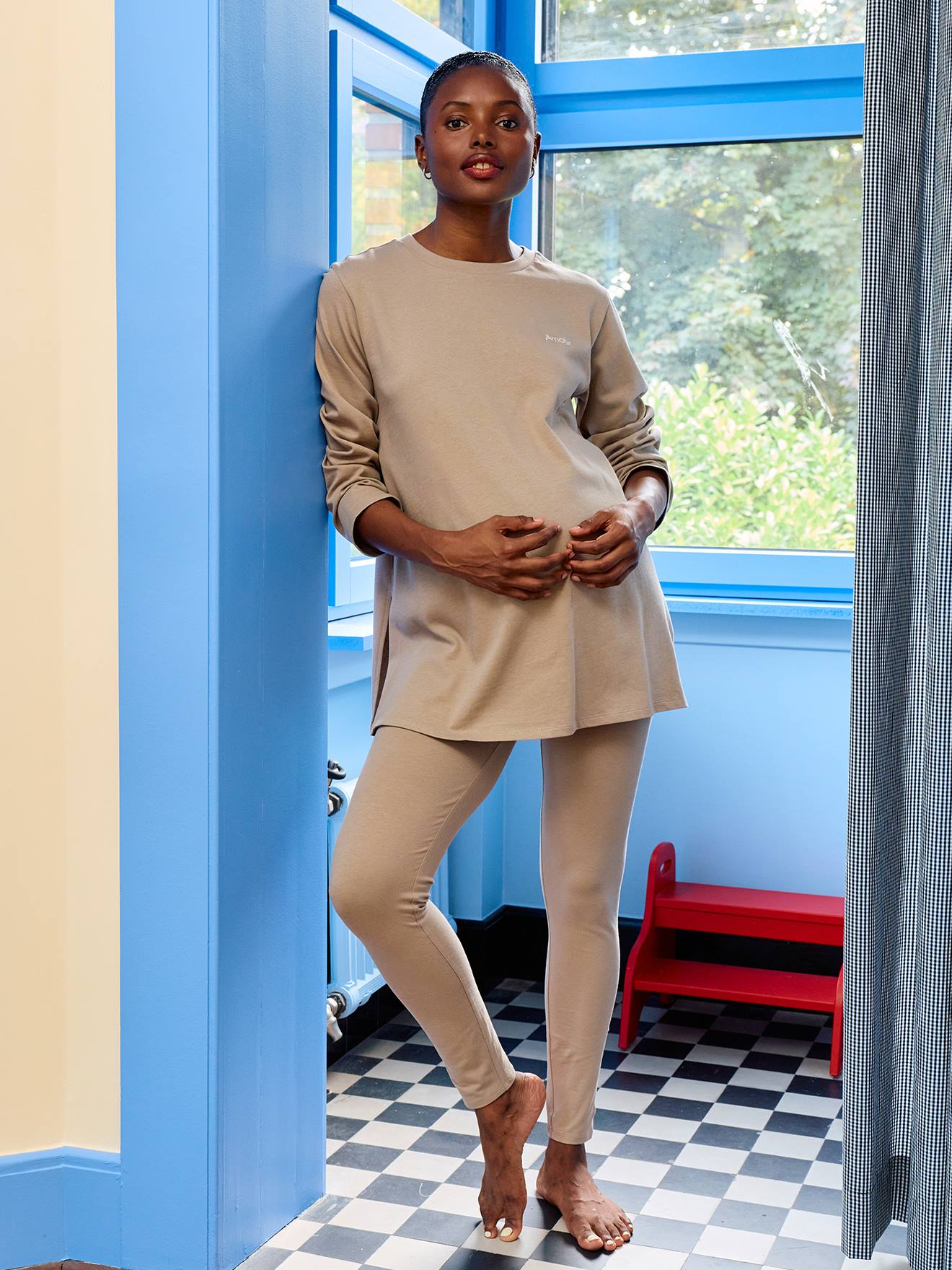 2-delige zwangerschapspyjama taupe afbeelding