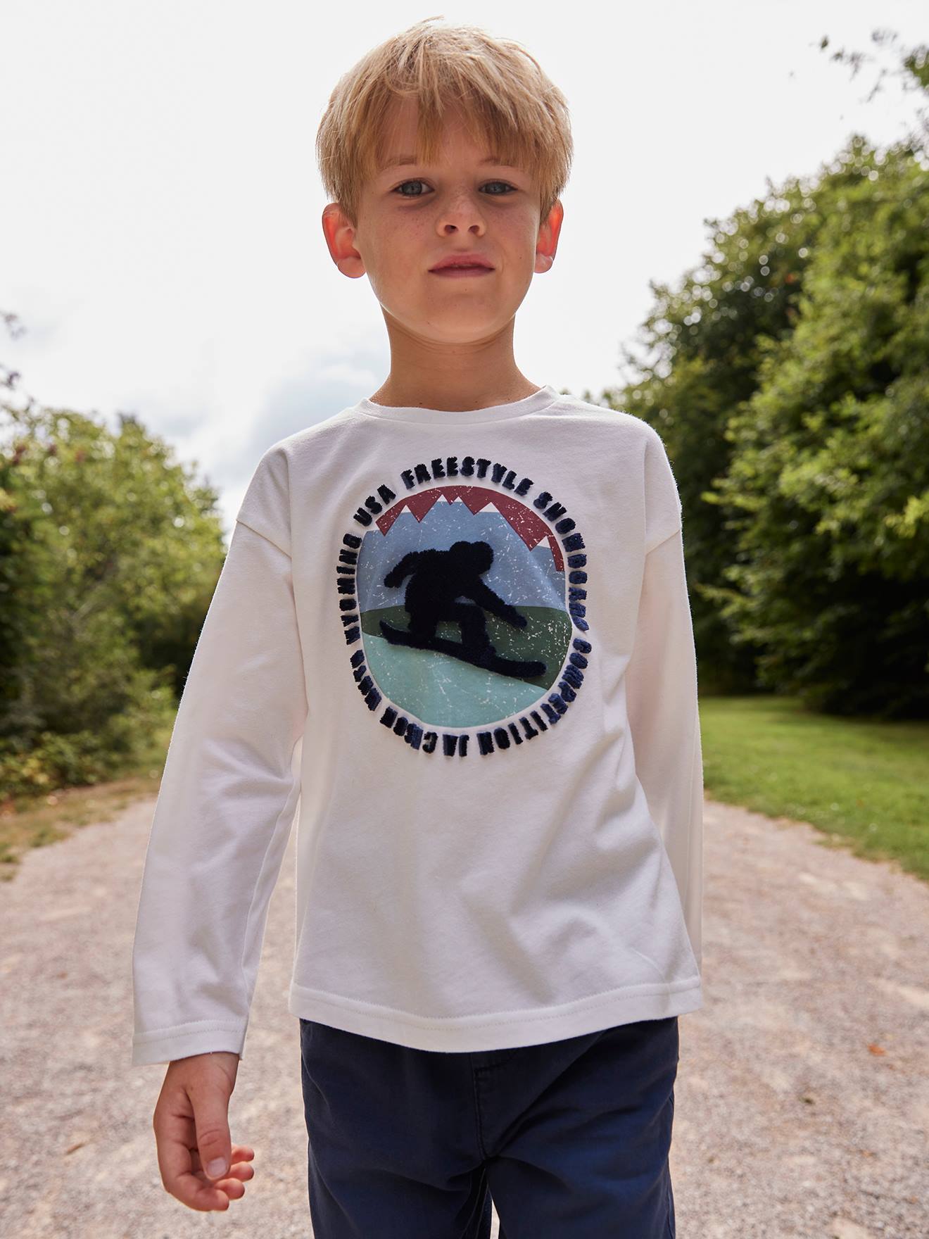 T-shirt voor jongens met print op de voorkant ecru afbeelding