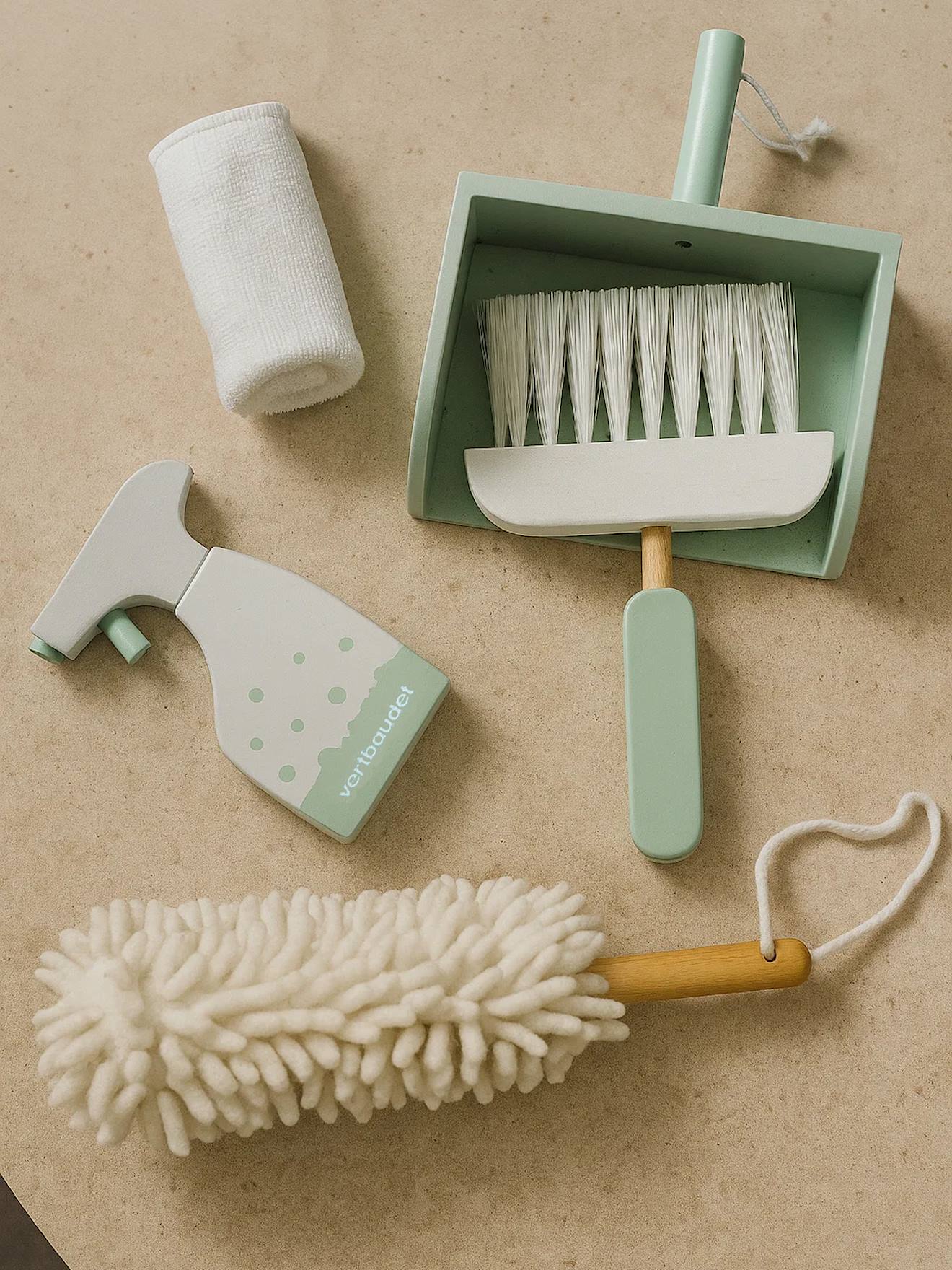 Houten schoonmaakset FSC® groen afbeelding