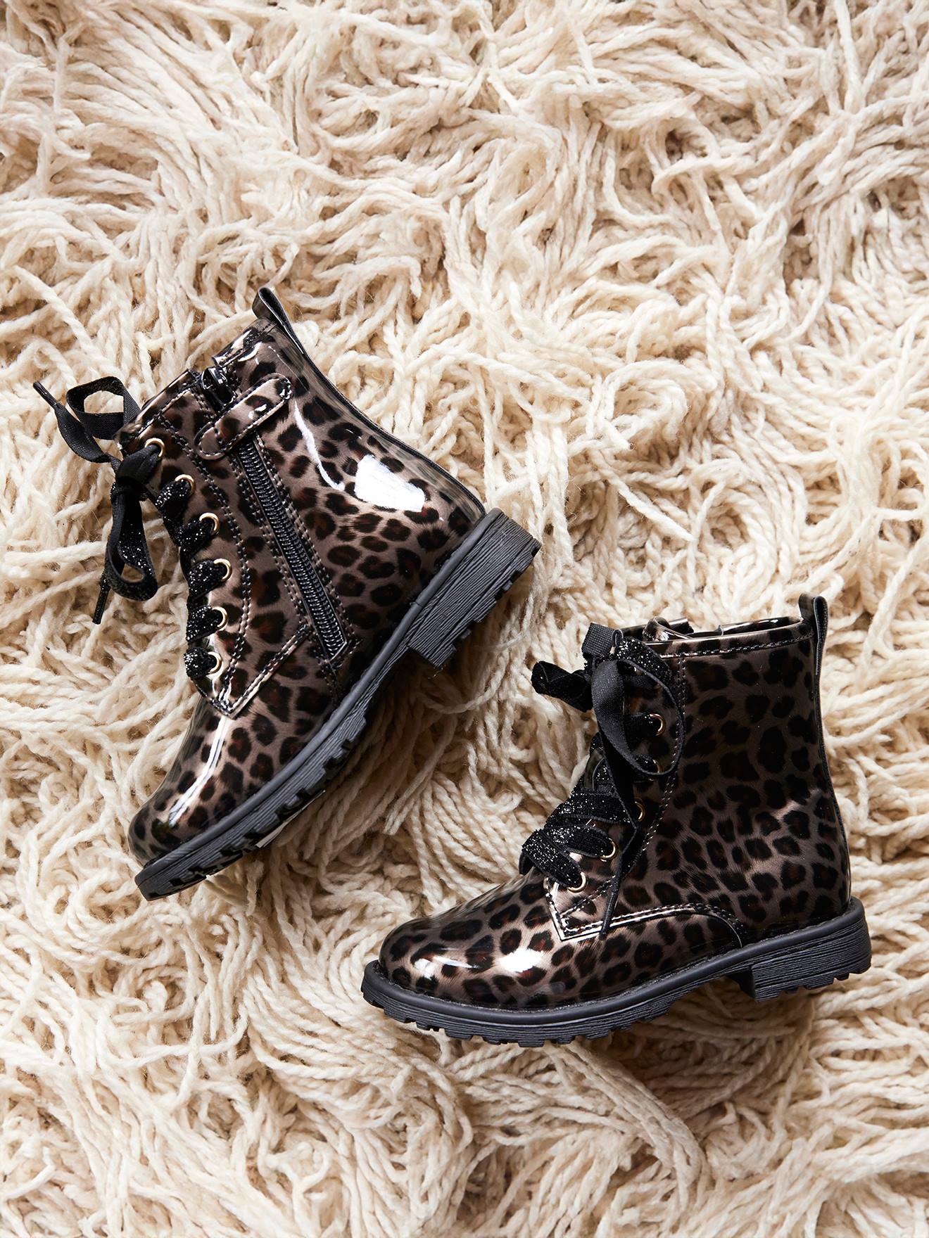 Laklaarzen met veters en rits voor meisjes zwart, bedrukt afbeelding